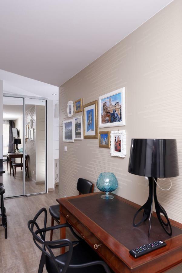 At Home In Lyon Luaran gambar
